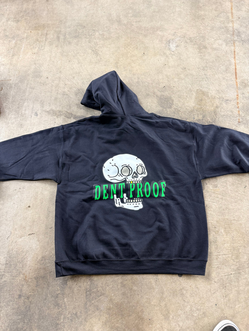 Dentproof goldtooth hoodie.