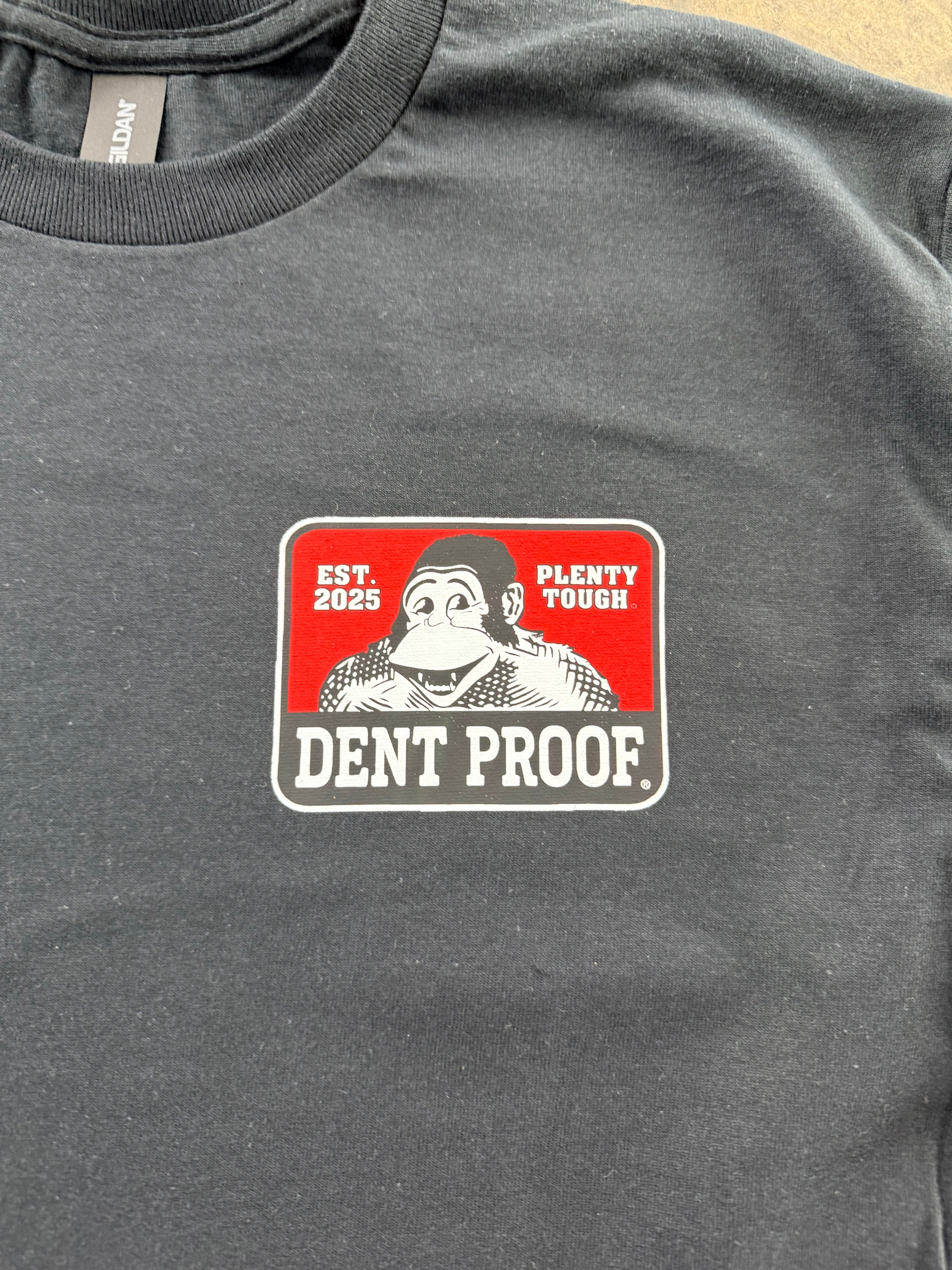 Dentproof Den Bavis logo Tshirt